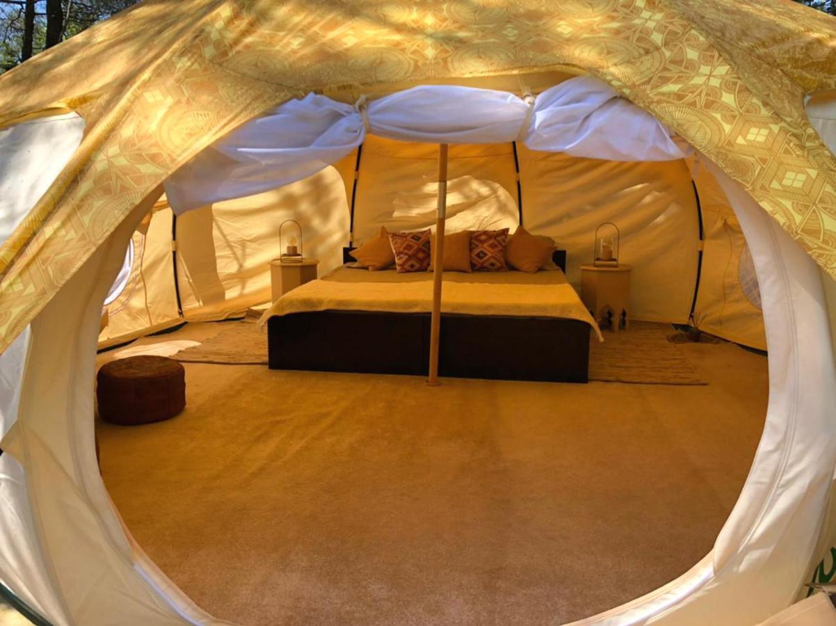 ホテル Vinsan Glamping & Wellness Centre Eleousa エクステリア 写真