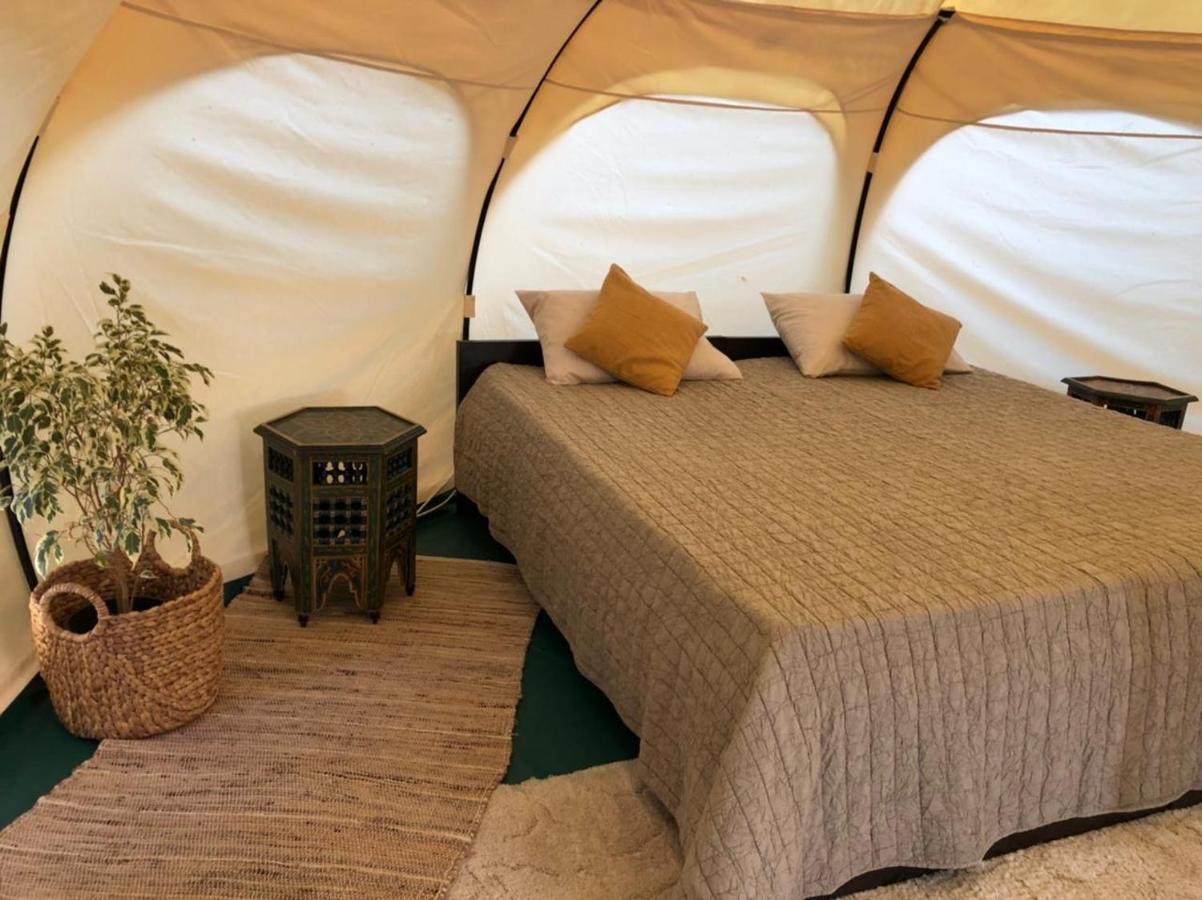 ホテル Vinsan Glamping & Wellness Centre Eleousa エクステリア 写真